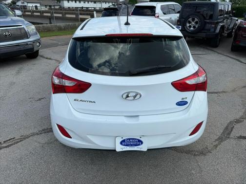 2016 Hyundai Elantra GT Base