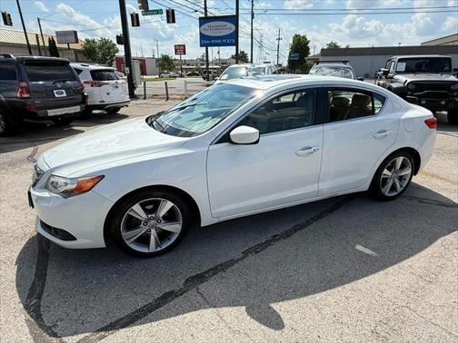 2013 Acura ILX 2.0L Technology