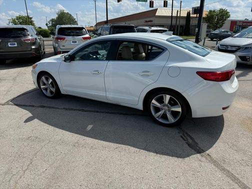 2013 Acura ILX 2.0L Technology