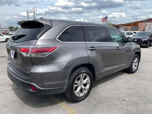 2016 Toyota Highlander LE Plus