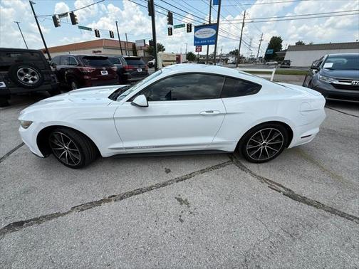 2016 Ford Mustang EcoBoost