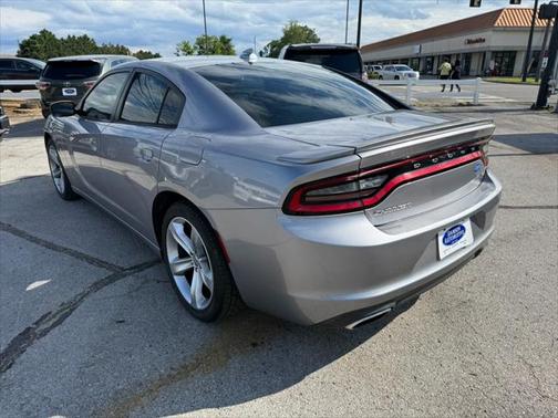 2016 Dodge Charger R/T