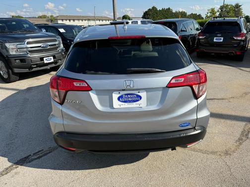 2017 Honda HR-V LX