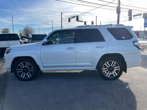 2014 Toyota 4Runner SR5