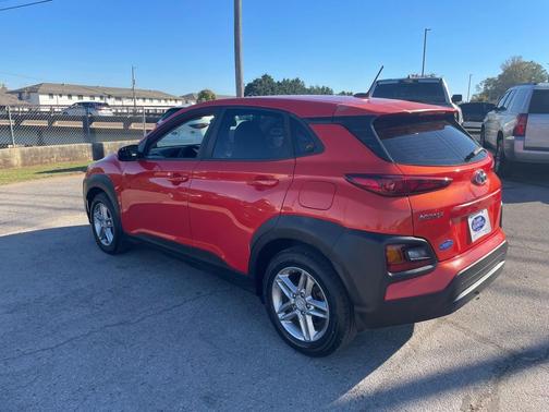 2020 Hyundai KONA SE