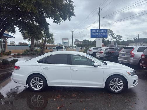 2020 Volkswagen Passat 2.0T SE