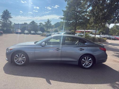 2014 INFINITI Q50 Base