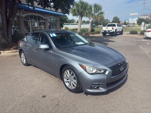 2014 INFINITI Q50 Base