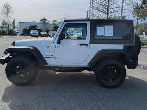 2017 Jeep Wrangler Sport