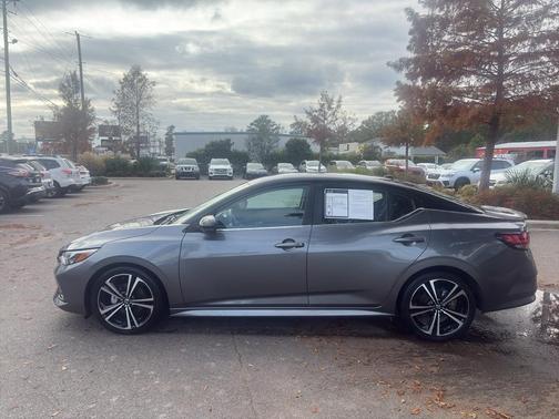 2022 Nissan Sentra SR