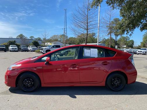 2014 Toyota Prius Three