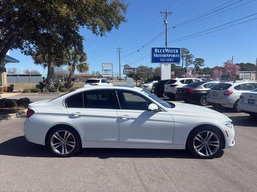 2017 BMW 330 i xDrive