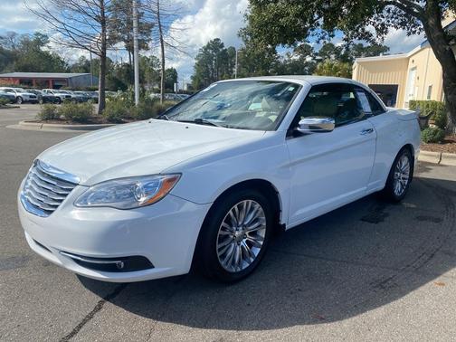 2012 Chrysler 200 Limited