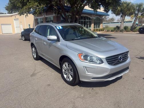 2017 Volvo XC60 T5 Inscription