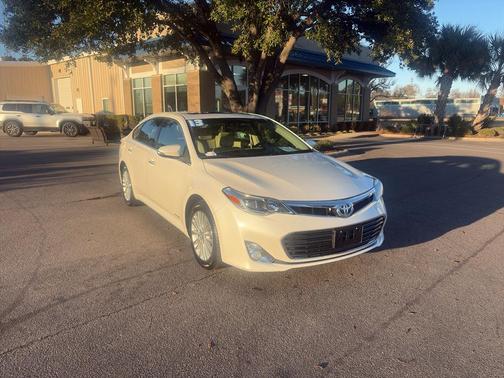 2013 Toyota Avalon Hybrid Limited