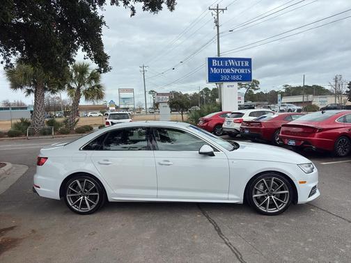 2017 Audi A4 2.0T Prestige