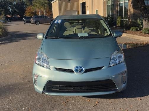 2014 Toyota Prius Three