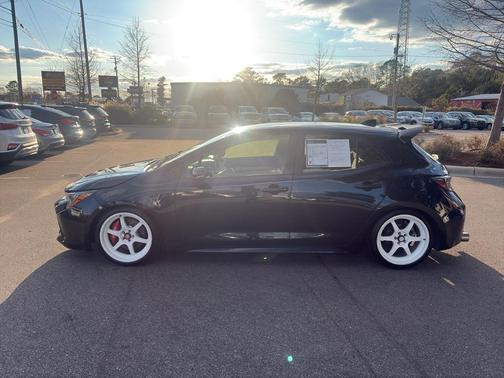 2021 Toyota Corolla Hatchback SE