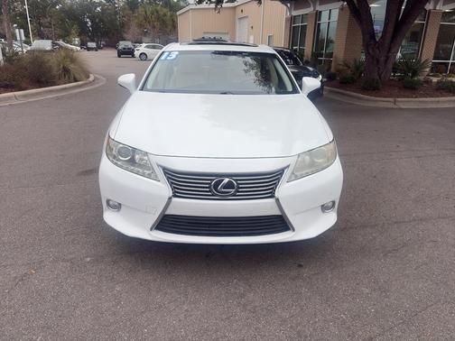 2013 Lexus ES 300h Base