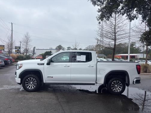 2021 GMC Sierra 1500 AT4