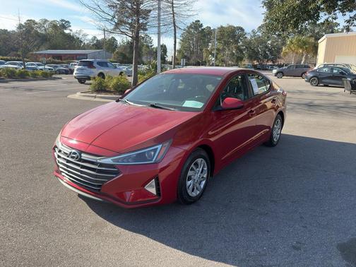 2020 Hyundai ELANTRA SE