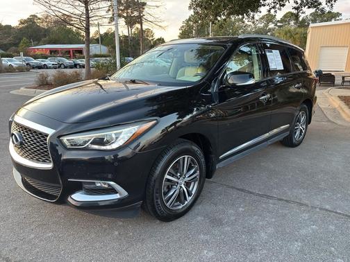 2017 INFINITI QX60 Base