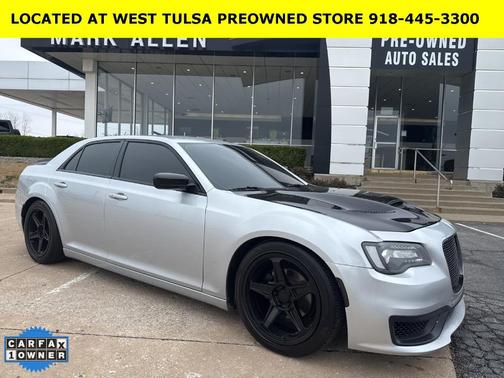 2022 Chrysler 300 Touring