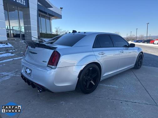 2022 Chrysler 300 Touring