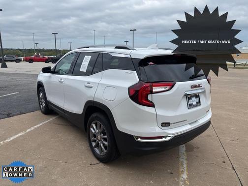 2024 GMC Terrain SLT