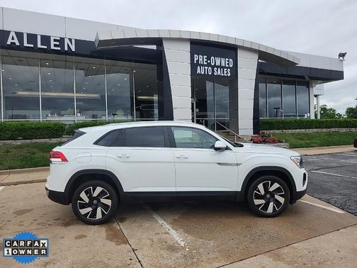2024 Volkswagen Atlas Cross Sport 2.0T SE w/Technology