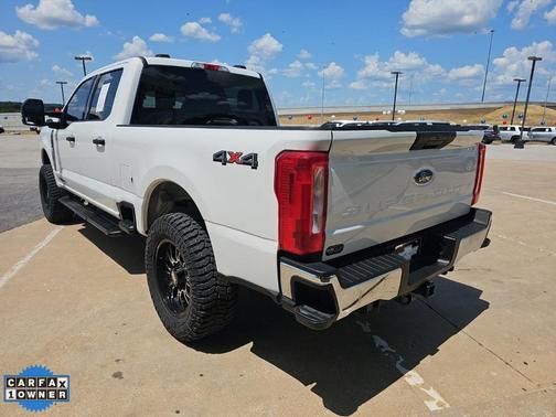 Oxford White 2025 Ford F-250 XLT