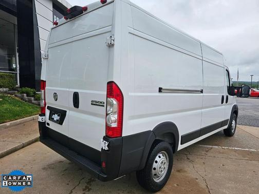 Bright White Clearcoat 2023 RAM ProMaster 2500 High Roof