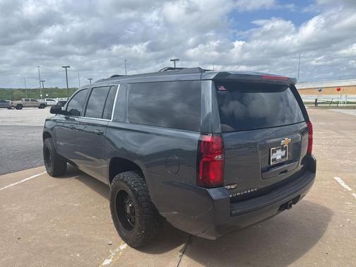 2020 Chevrolet Suburban LT