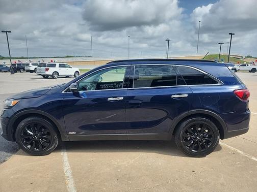 2020 Kia Sorento S