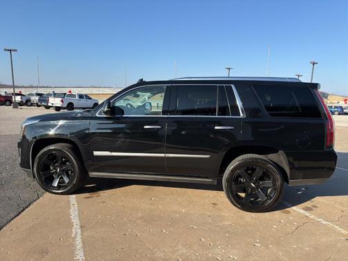 2020 Cadillac Escalade Premium Luxury