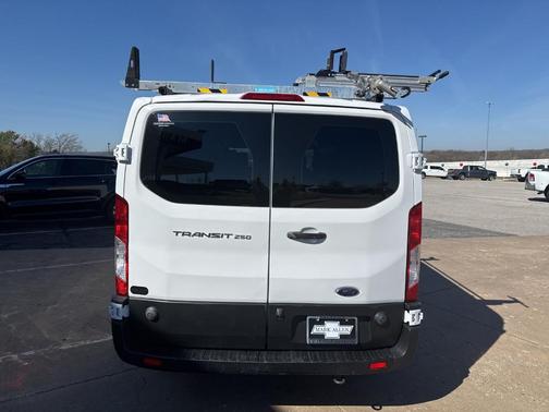 2020 Ford Transit-250 Base