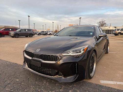 2019 Kia Stinger GT2