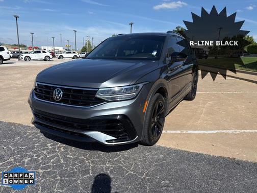 2023 Volkswagen Tiguan 2.0T SE R-Line Black