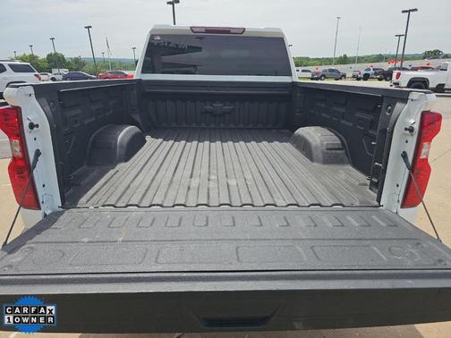 Summit White 2025 Chevrolet Silverado 2500 LT