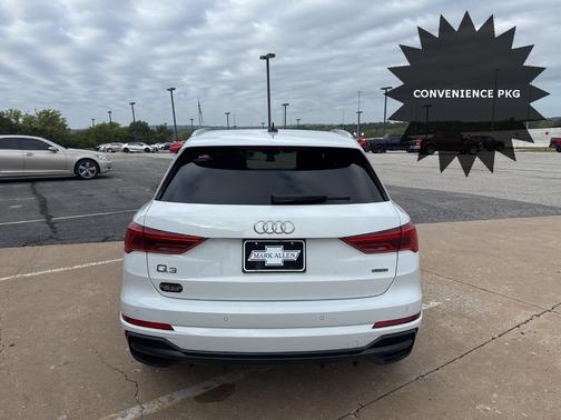 2021 Audi Q3 45 S line Premium