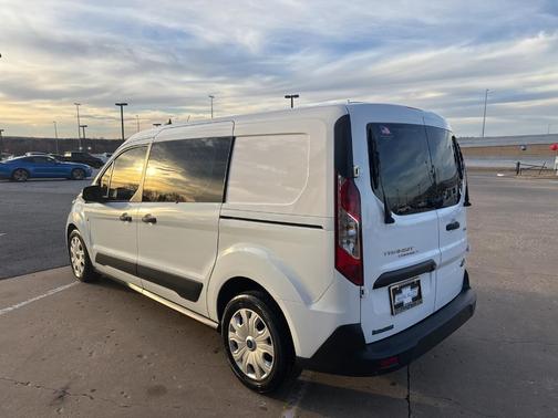 2022 Ford Transit Connect XLT