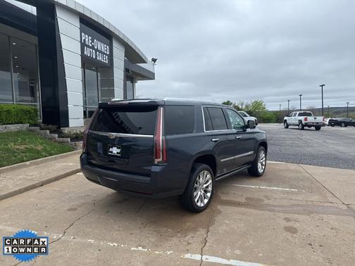 2018 Cadillac Escalade Premium Luxury