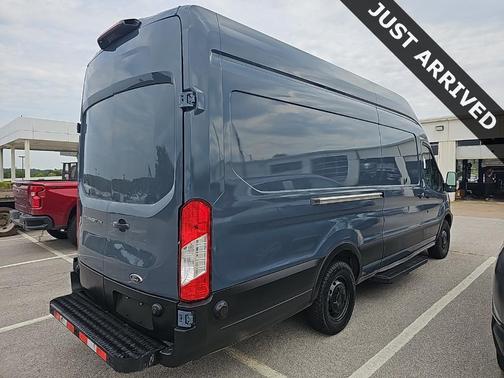 2019 Ford Transit-250 Base