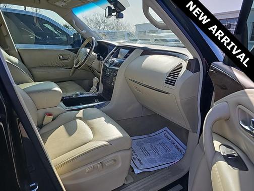 2016 INFINITI QX80 Base