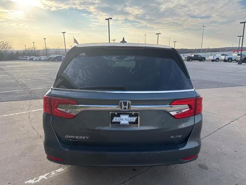 2019 Honda Odyssey Elite