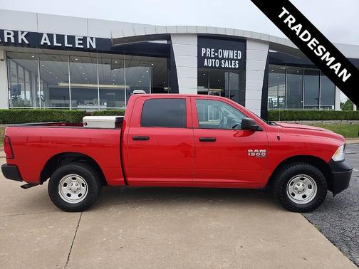 Flame Red Clearcoat 2022 RAM 1500 Classic Tradesman