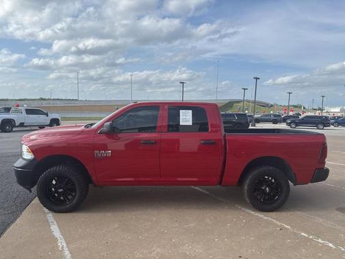 Flame Red Clearcoat 2022 RAM 1500 Classic Tradesman