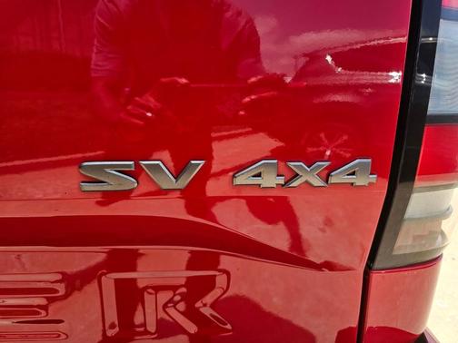 Red Alert 2022 Nissan Frontier SV