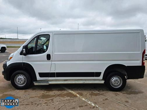 Bright White Clearcoat 2025 RAM ProMaster 2500 Base
