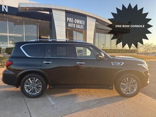 2021 INFINITI QX80 Luxe